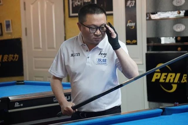 与弗格森的 与弗格森的