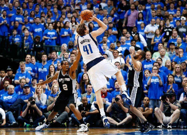 库里的历史 库里的历史